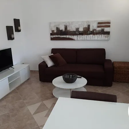 Bella Apartments Vir Exterior foto