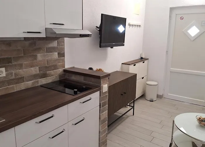 Bella Apartments