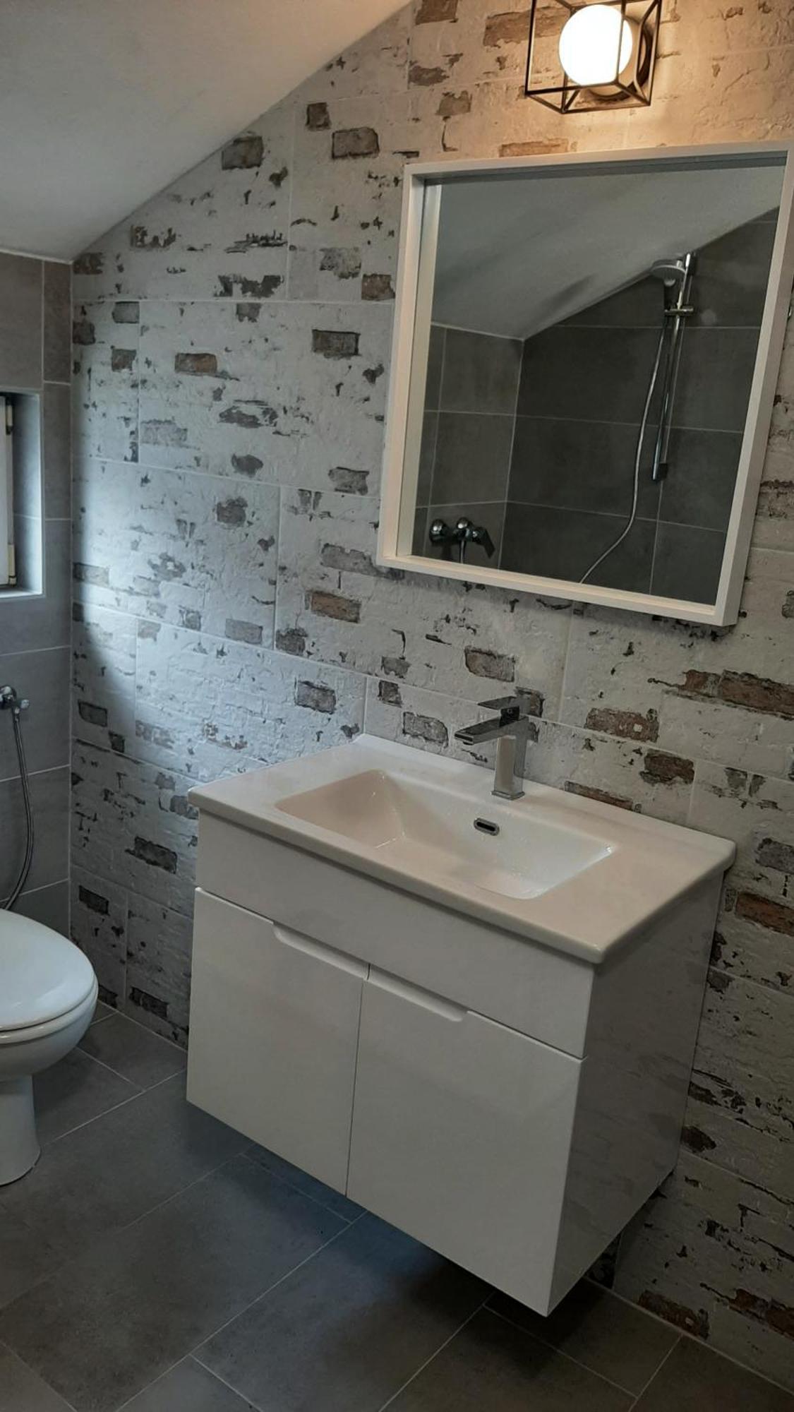 Bella Apartments * Vir
