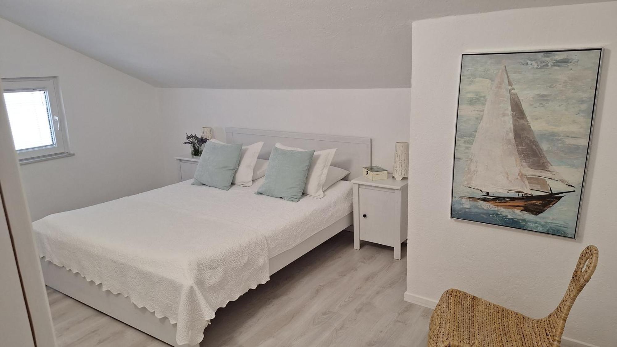 Bella Apartments *